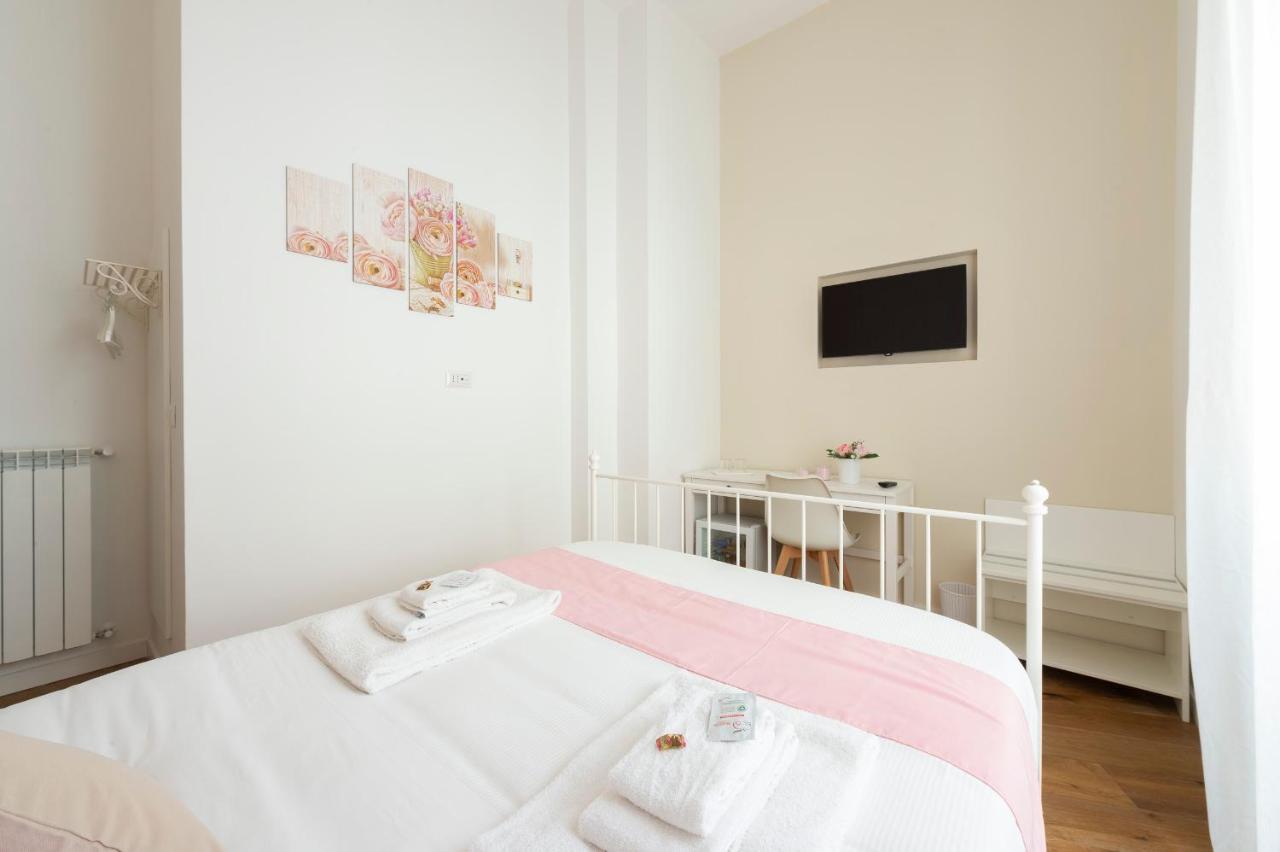 Ramo D'Oro Panzió Nápoly Kültér fotó